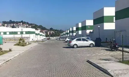 Casa a Venda em Condominio - Vargem Grande Paulista, SP