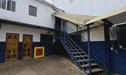 Sala comercial para alugar na Estrada Kinoshita, 303, Água Espraiada (Caucaia do Alto), Cotia