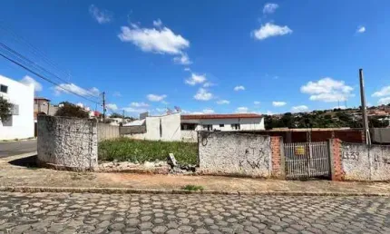 Terreno à venda no Centro, Tatuí 