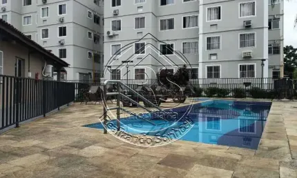 Apartamento com 2 quartos para alugar na rua moacir de almeida, tomás coelho, rio de janeiro, 52 m2 por r$ 810