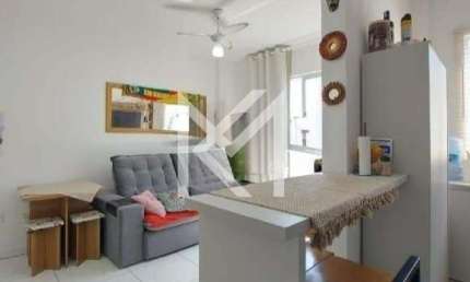 Apartamento à venda no bairro Rio Pequeno - Camboriú/SC