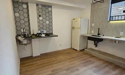 Excelente apartamento modernizado    varanda e 2 suítes Botafogo !!!