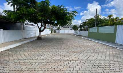 Casa em condomínio fechado com 2 quartos para alugar na Residencial Vila Maria, 203, Abrantes, Camaçari