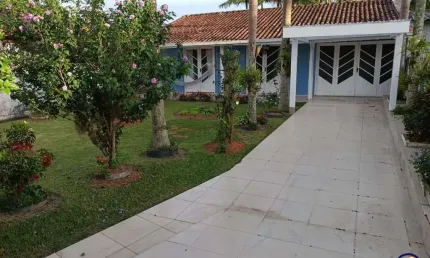 Casa para à venda no bairro Enseada do Brito (Ens Brito)