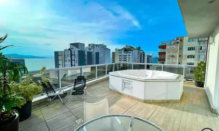 Venda apartamento cobertura mobiliado 4 dormitórios com garagem em Florianópolis, Agronômica junto Beira Mar
