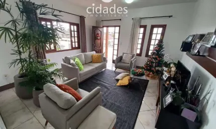 Casa com 4 quartos à venda no Barreiros, São José 