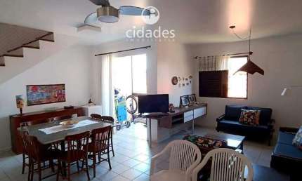Apartamento duplex para venda a 50 metros da praia mobiliado de 4 quartos com 2 vagas de garagem na Praia dos Ingleses, Florianópolis