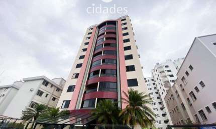 Aluguel alto padrão, apartamento 3 quartos com 2 vagas de garagem Balneário do Estreito, Florianópolis