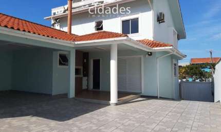 CASA RESIDENCIAL/COMERCIAL 2 pisos, amplo terreno e muito bem construída! ACEITA PERMUTA!
