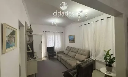 Casa Ampla à Venda no Bairro Pagani – Conforto, Espaço e Localização Privilegiada!