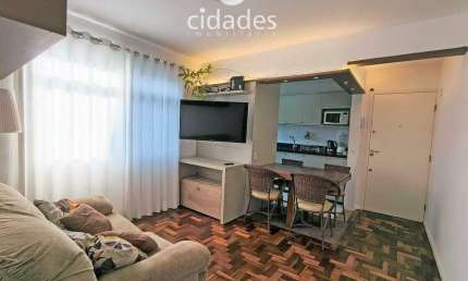 Aluguel de apartamento mobiliado no bairro Estreito de 2 dormitórios próximo ao Centro