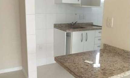 Apartamento para aluguel a poucos metros da UFSC no Córrego Grande em Florianópolis, 1 dormitório com garagem!