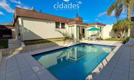 Casa Alto Padrão à Venda no Bairro Itaguaçu – Florianópolis - 240m²/420m²