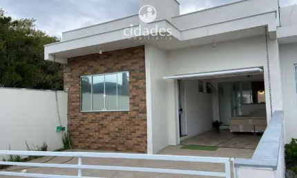Casa com 2 quartos para alugar na Praia de Fora, Palhoça 
