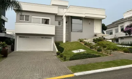 Casa no Condomínio Fechado Parque da Pedra à venda 4 Dormitórios | Pedra Branca