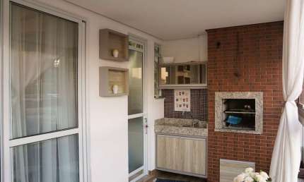 Apartamento com 2 Quartos, 1 Suíte e Sacada à Venda no Algarve Residence - Praia Comprida, São José/SC