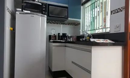Lindo Apartamento Semi Mobiliado com 1 Dormitório, 1 Vaga, Jardim Brasília, SP