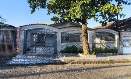 Casa para venda em praia grande, caiçara, 3 dormitórios, 1 suíte, 3 banheiros, 7 vagas