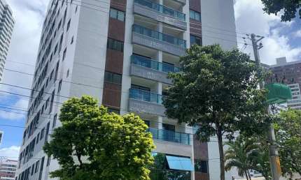 apartamento a venda com 2 quartos Proximo da Praça do Rosarinho