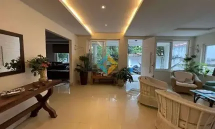 Casa com 4 dorms, Itacoatiara, Niterói - R$ 3 mi, Cod: 390