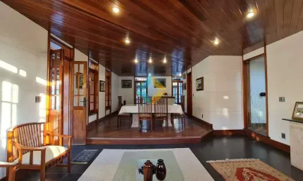 Casa de Condomínio com 5 dorms, Piratininga, Niterói - R$ 1.95 mi, Cod: 652