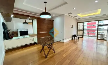 Apartamento com 4 dorms, Icaraí, Niterói - R$ 1.35 mi, Cod: 739