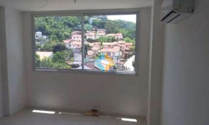 Sala comercial à venda na Rua Noronha Torrezão, 166, Santa Rosa, Niterói