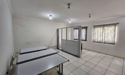 IMÓVEL COMERCIAL A VENDA - VIANELO - 3 SALAS AMPLAS