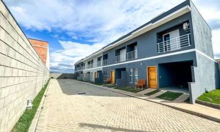 CASA A VENDA EM CONDOMINIO EM JUNDIAÍ – RESIDENCIAL KATARINA I - BAIRRO DO POSTE – SOBRADO