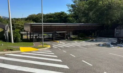 Terreno em condomínio - jundiaí - loteamento bosque do horto – at: 483,00m²