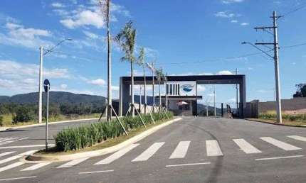TERRENO A VENDA EM CONDOMÍNIO A VENDA EM JUNDIAÍ - RESIDENCIAL LAGO AZUL