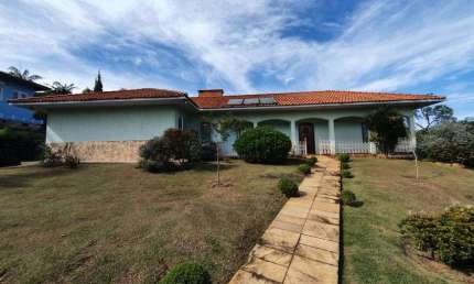 CASA A VENDA NA MALOTA - SOBRADO - 4 DORMITÓRIOS - 2 SUÍTES