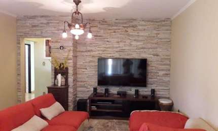 CASA À VENDA EM JUNDIAÍ – VILA HORTOLÂNDIA - 1 VAGA COBERTA