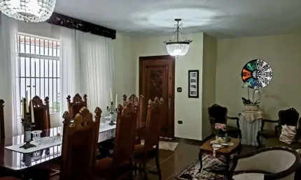CASA A VENDA EM JUNDIAÍ - PARQUE DO COLÉGIO - SOBRADO - 3 dorms, 1 suíte