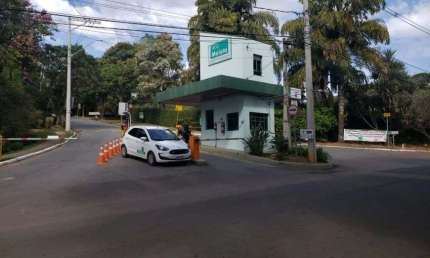 TERRENO A VENDA EM JUNDIAÍ - MALOTA - ALTO PADRÃO - TOPOGRAFIA EM ACLIVE