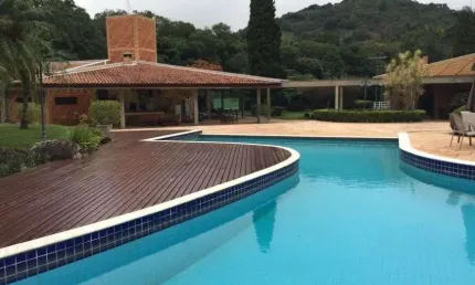 Chácara / sítio com 3 quartos à venda na Avenida Luiz Gobbo, 1000, Santa Clara, Jundiaí