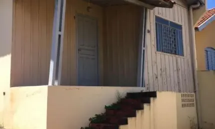 Casa à venda em londrina, califórnia, com 2 quartos, com 93 m²