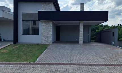 Casa à venda em Londrina, Jardim Morumbi, com 3 suítes, com 198.13 m², Parque Tauá Aranguá