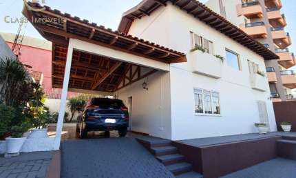 Casa à venda em Londrina, Boa Vista, com 4 quartos, com 230 m²