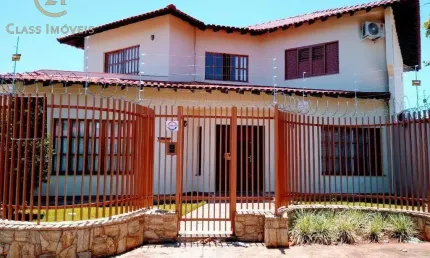 Casa à venda em Londrina, Jardim Shangri-la A, com 4 quartos, com 294 m²