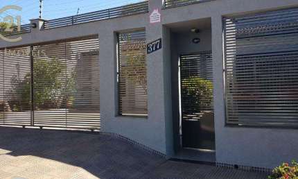 Casa à venda em Londrina, Conjunto Habitacional Milton Gavetti, com 3 quartos, com 110 m²