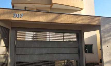 Casa à venda em Londrina, Jardim do Sol, com 6 quartos, com 398.21 m²