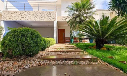 Casa à venda em Londrina, Esperança, com 3 quartos, com 200 m², Golden Hill Residence