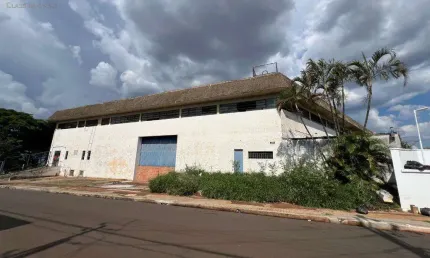 Barracão para alugar em Londrina, Boa Vista, com 5246 m²