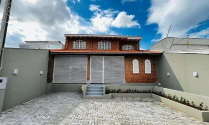 Casa para alugar em Londrina, Jardim Monções, com 7 quartos, com 285.52 m²