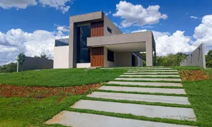 Casa à venda em Sertanópolis, Rodovia, com 4 suítes, com 260 m², Ecovillas