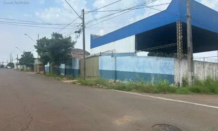 Terreno à venda em Londrina, Nossa Senhora do Desterro, com 998 m²