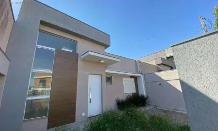 Casa à venda em Londrina, Colúmbia, com 3 quartos, com 81 m²