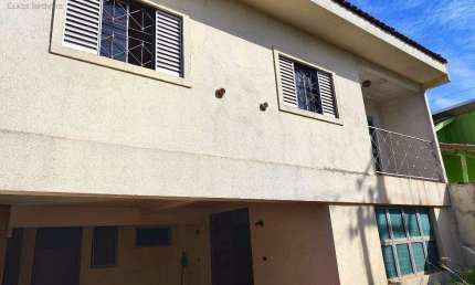 Casa à venda em Londrina, São Cristóvão, com 3 quartos, com 125 m²