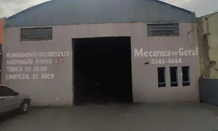 Barracão à venda em Londrina, Parque Residencial Joaquim Toledo Piza, com 360 m²